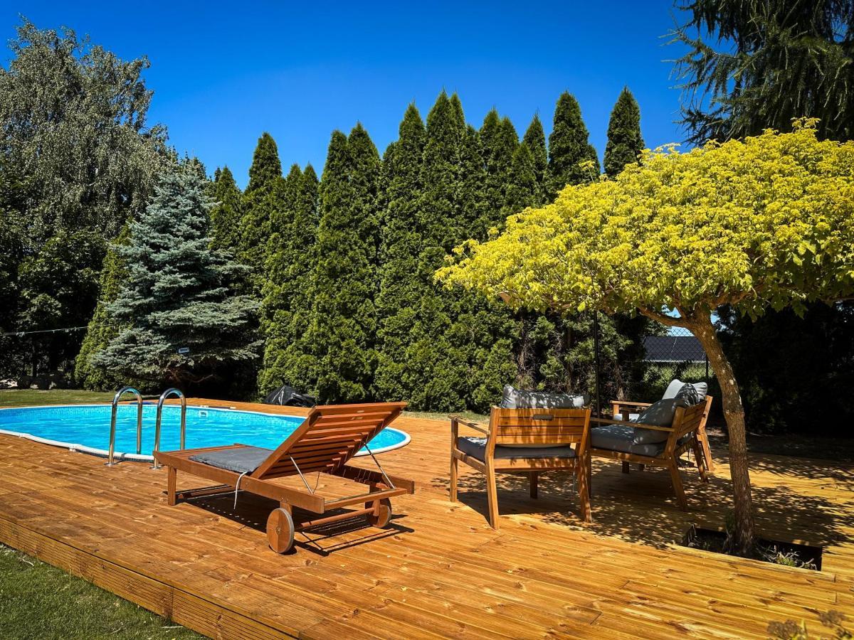 Apartamenty 72 - Agroturystyka Wola Pekoszewska Exterior foto